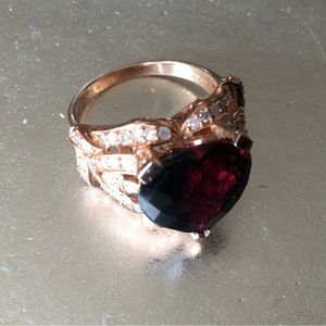 14 k Rose Gold Garnet Ring